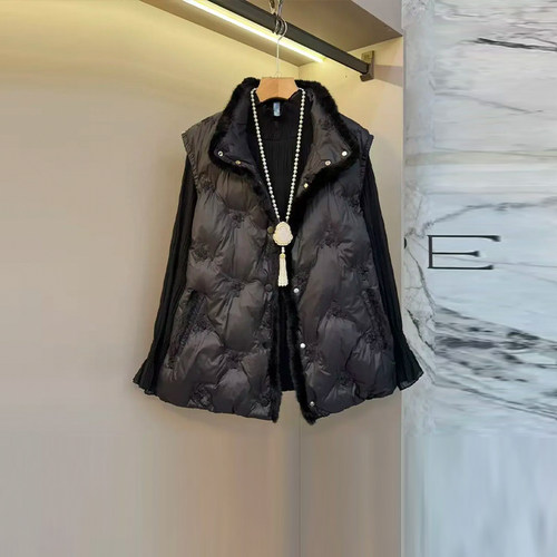 大码女装立领毛边棉服马甲