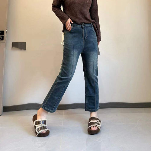 大码女装前压线九分裤子