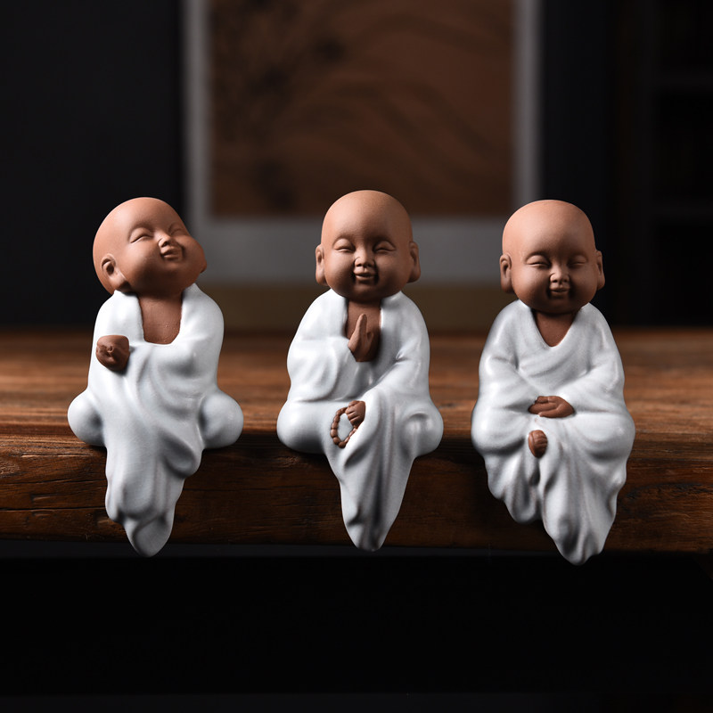 紫砂小和尚茶宠摆件精品可养哥汝窑小沙弥陶瓷家居手工茶桌具配件