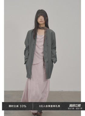 Veega Chic 不对称设计感活页飘逸吊带连衣裙