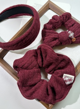 韩国精致氛围感红色麻花针织软糯毛线爱心肥肠圈慵懒简约发绳皮筋