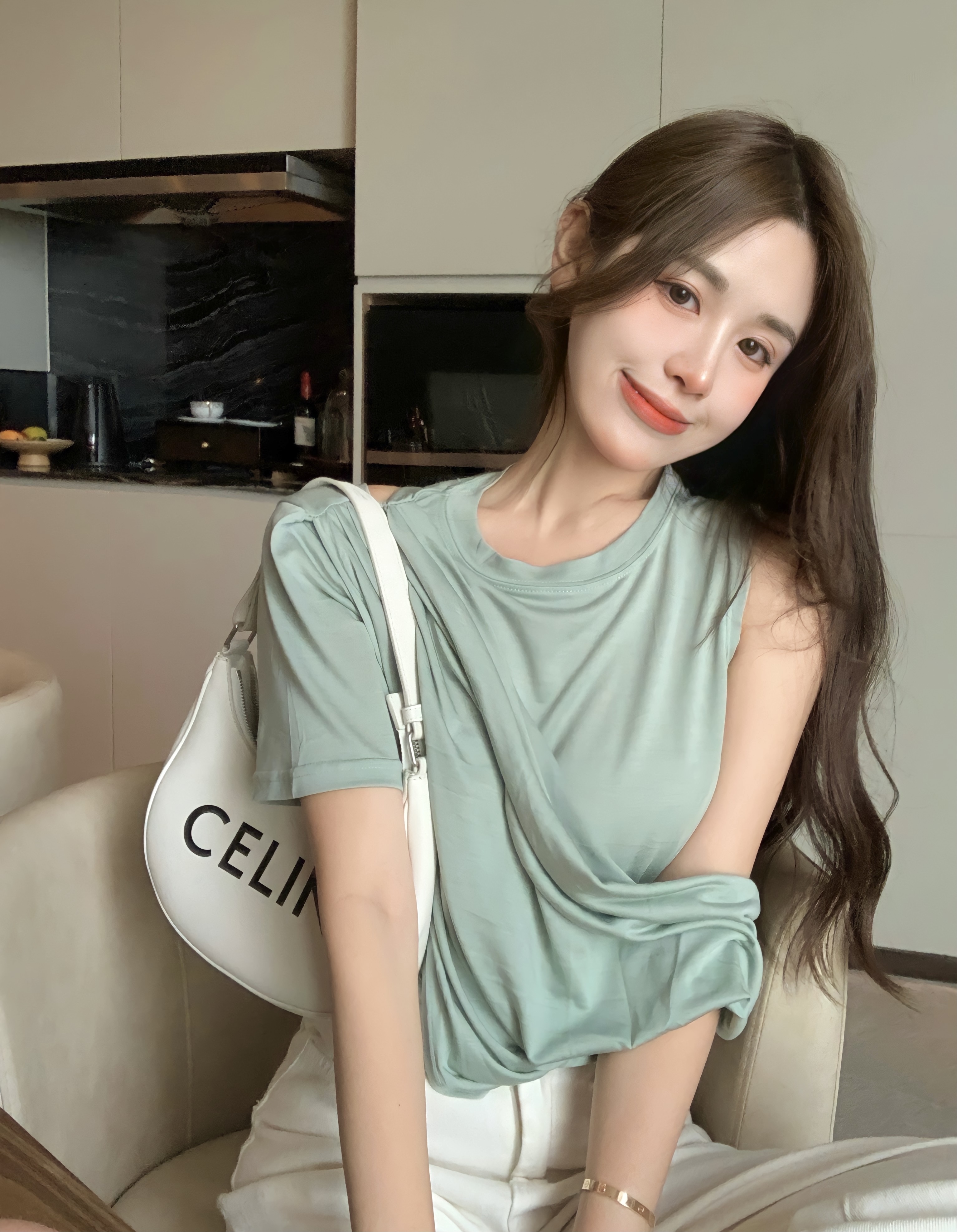 Real price! Irregular off shoulder short sleeve T-shirt