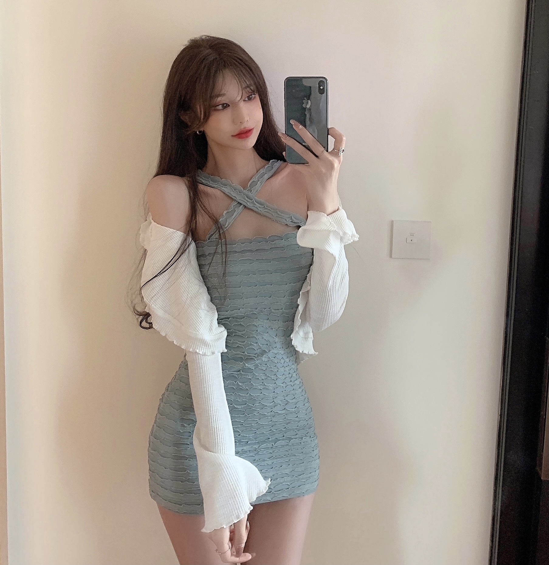 Real price! Pure desire suspender slim pleated skirt