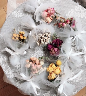 玫瑰干花束公主婚纱蝴蝶结小干花闺蜜生日礼物 婚礼干花伴手礼
