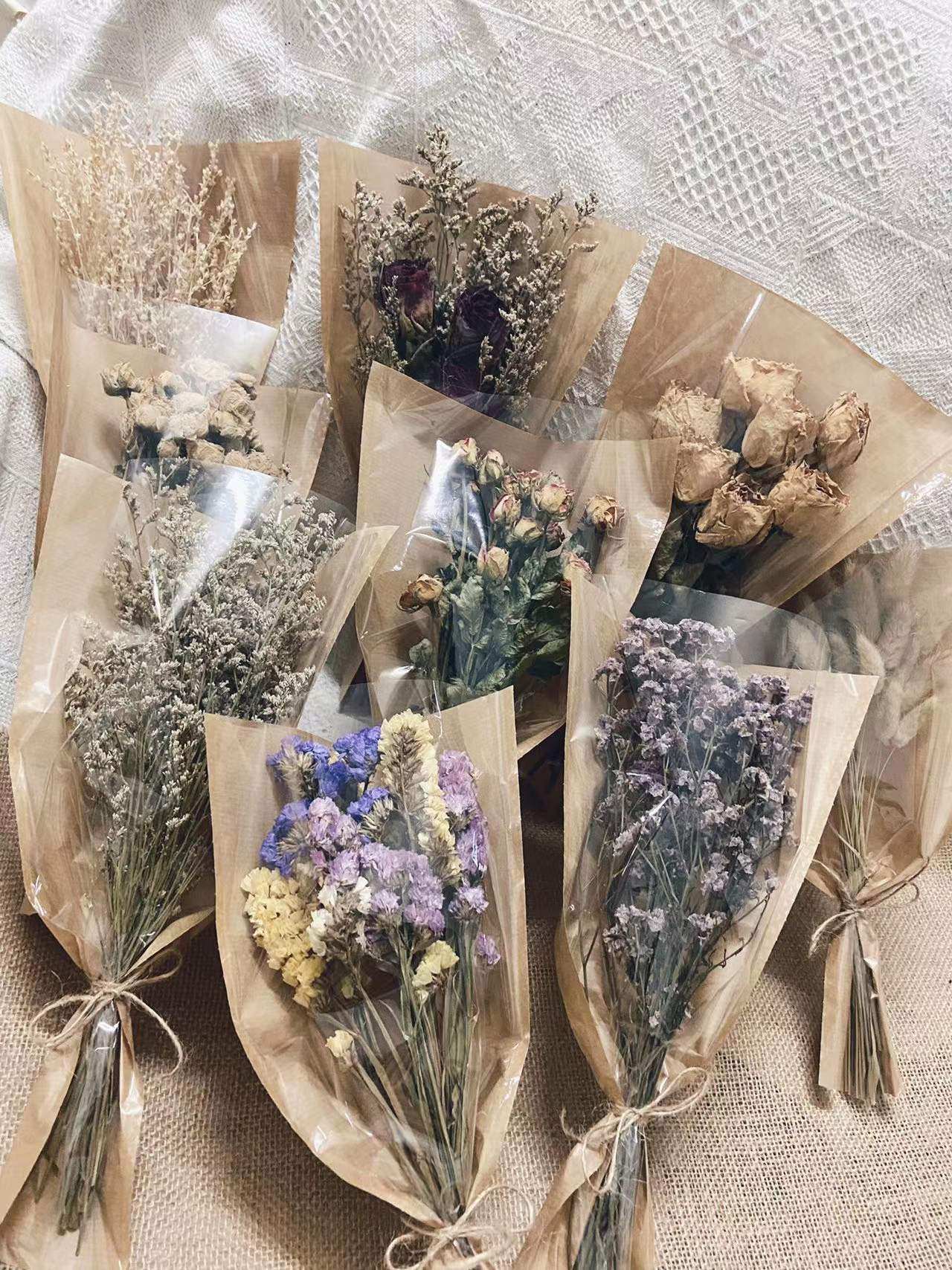 乡村复古做旧褪色干玫瑰小花束橱窗插花拍摄道具背景干花