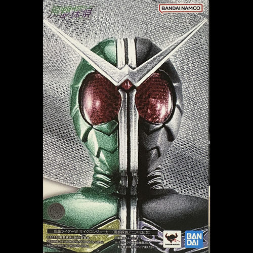 SHF真骨雕假面骑士W疾风王牌