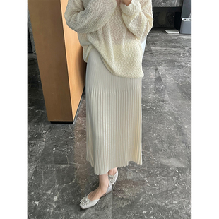 momo大姐姐气质甜美设计感白色伞裙女秋季新款垂感显瘦高腰半身裙