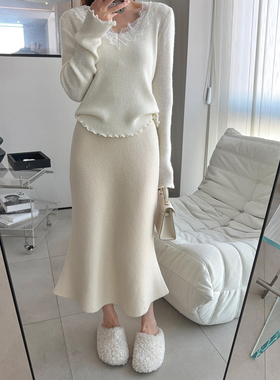 momo大姐姐针织半身裙女小个子厚款a字裙秋冬新款设计感白色裙子