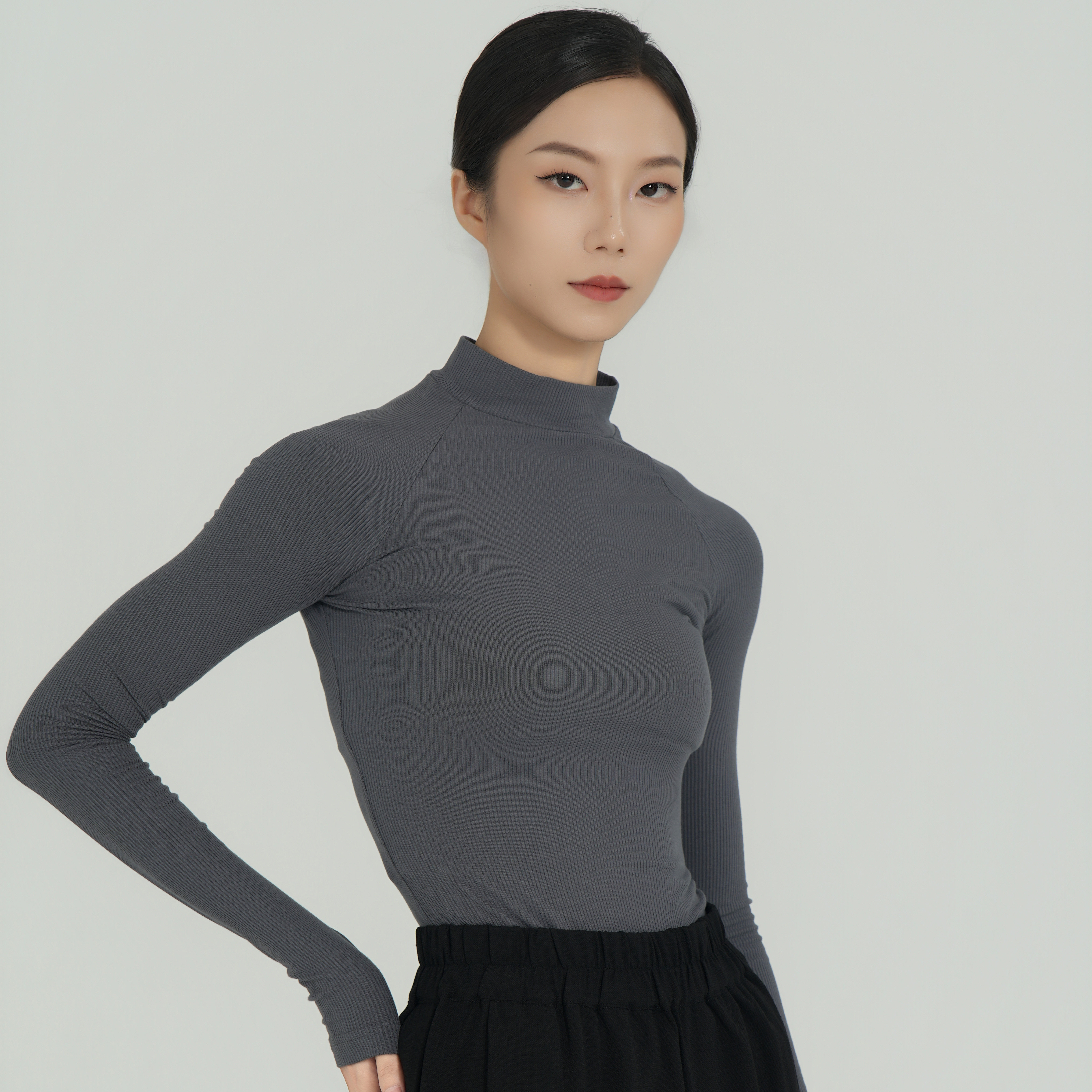 涂一TT2219现代舞蹈练功服女式紧身长袖黑色连体穿搭体操服艺考生