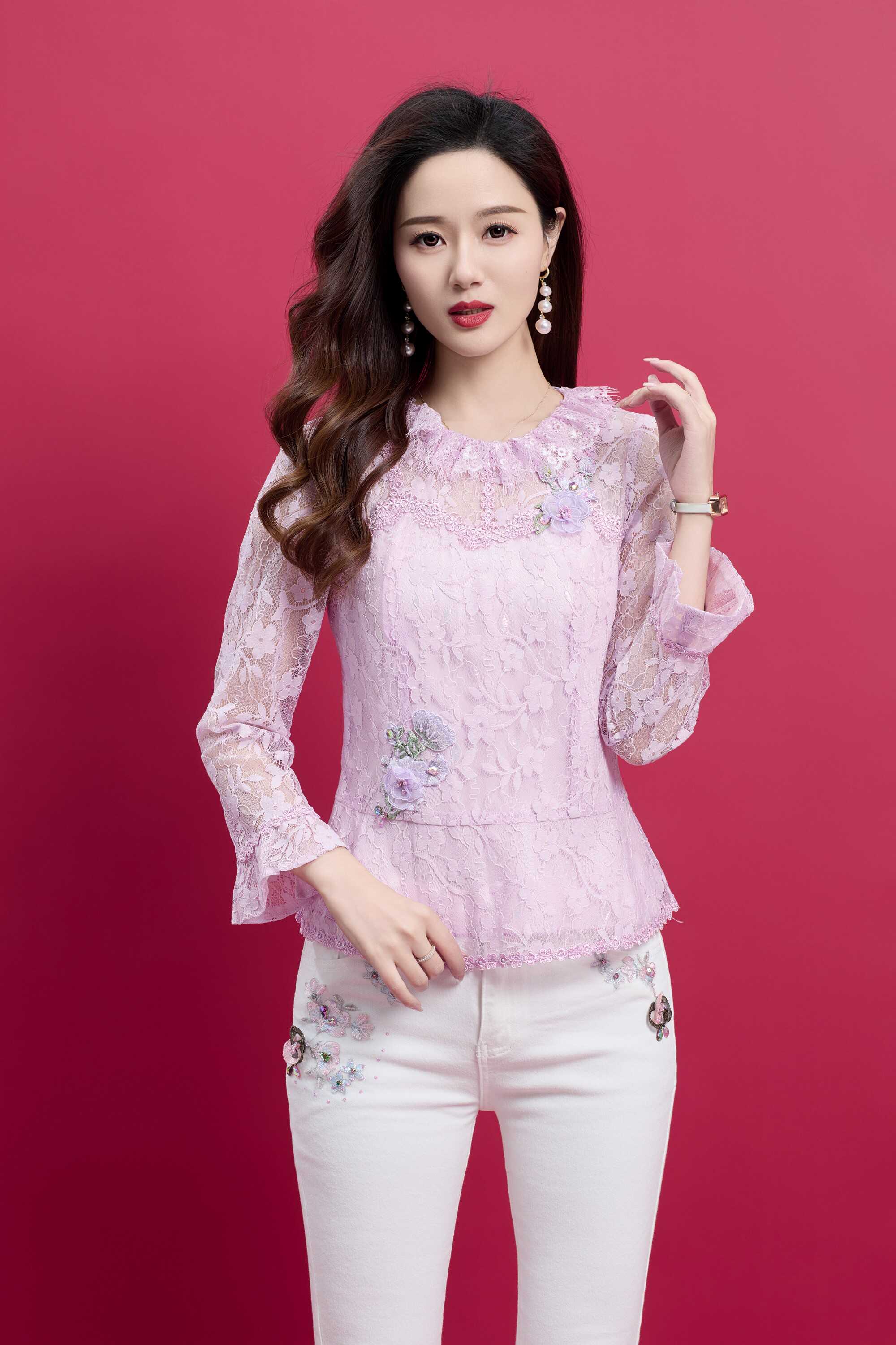 88935春季新款甜美修身显瘦百搭蕾丝小衫短款上衣梦丽莎风