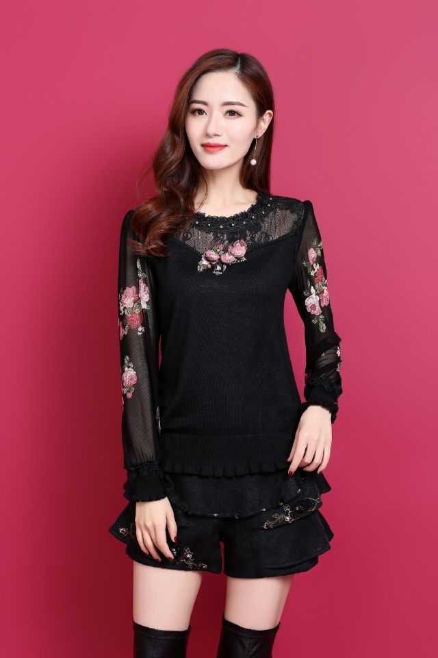 8521春秋气质淑女上衣正品蕾丝针织衫短款长袖打底小衫女