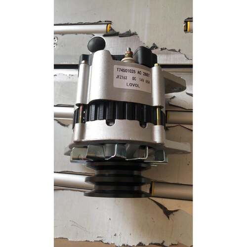 雷沃欧豹拖拉机发电机JFZ163发电机T74501024发电机14V