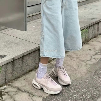 Nike/耐克Air Max Portal 女子舒适轻盈缓震运动跑步鞋HF3053-100