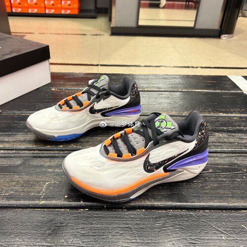 Nike/耐克 Air Zoom G.T.Cut 2男子气垫缓震运动篮球鞋FN8890-101