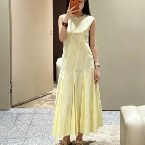 CS女装 休闲版型亚麻混纺压褶连衣裙黄色2026夏季新品1335739002