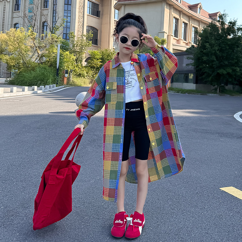 女童衬衫2025新款春夏季洋气大女孩格子中长款开衫百搭空调服衬衣