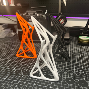 摆台穿越机通用配件 展示摆放支架 穿越机无人机支架 FPV展示架