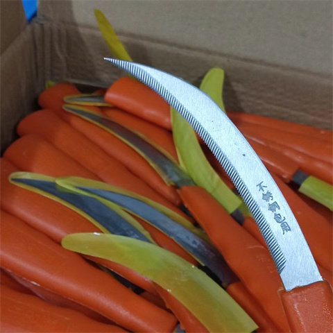 短头尖头不锈钢镰刀割草刀农用除草刀带齿小镰刀小锯齿刀韭菜刀