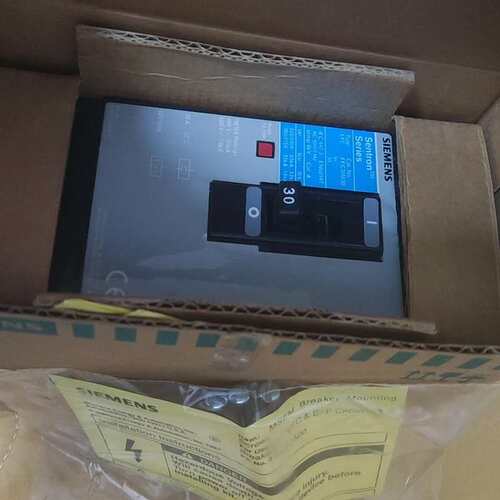 议价西门子断路器EFC3M030L，全新库存，2台，标价为单价。