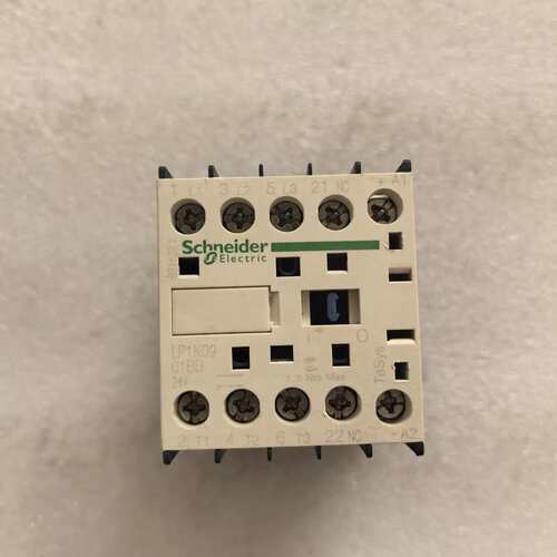 议价施耐德交流接触器LP1K0901BD，线圈电压DC24V，2