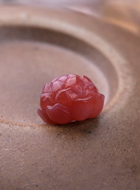 天然红玛瑙莲花散珠通孔12mm手工雕刻DIY小配饰手链手串Y207Y208
