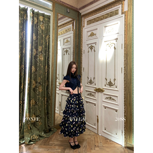 【02/28新品】ZONEE/LEA宋亦雯 法式原创设计复古碎花蛋糕半身裙