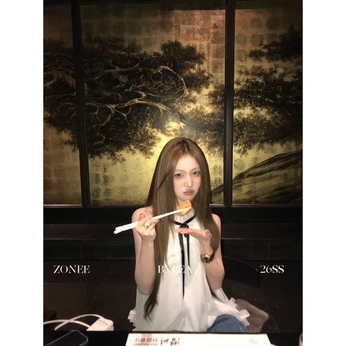 ZONEE/LEA宋亦雯荷叶边无袖上衣