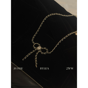 ZONEE/LEA宋亦雯 时髦精的蝴蝶结小香腰链