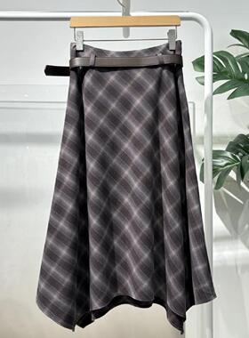 MM商场同款2026春新款不规则飘逸格纹休闲针织半身裙女5H2240241