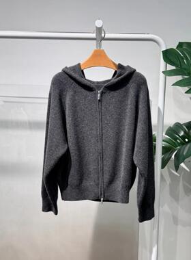 MM麦麦25秋冬新款深灰色连帽绵羊毛针织开衫毛衣女上衣5GA234111