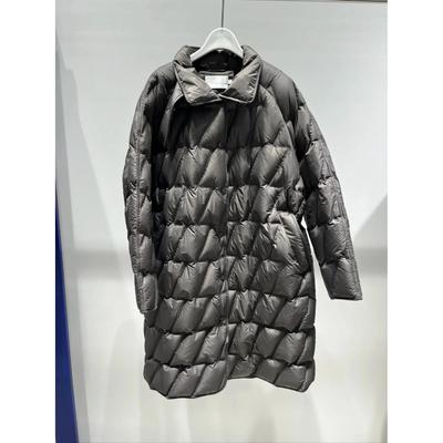 MM麦麦2025冬新款深灰色菱格90鸭绒中长款羽绒服外套女4GA282121