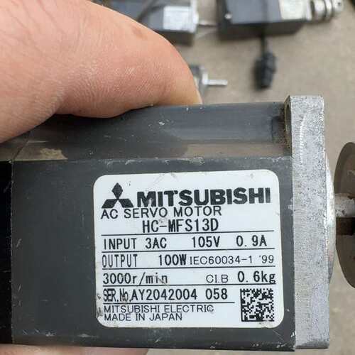 议价伺服电机 HC-MFS13D，3AC 105V 0.9A可维修