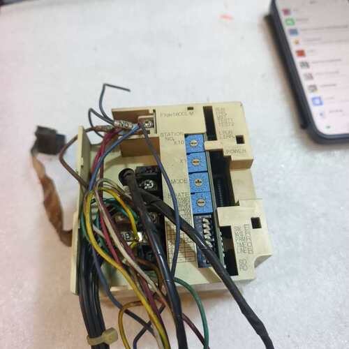 议价模块一个，型号:FX2N-16CCL-M，实图拍摄所见所可维修