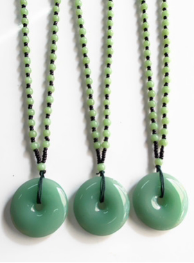 长款平安扣琉璃挂件浅绿色毛衣链