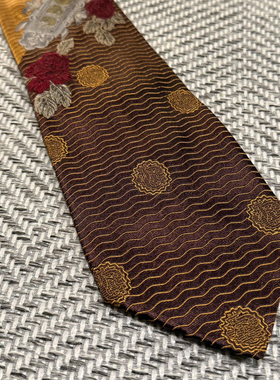 复古印花真丝领带男商务百搭箭头型黄色轻奢配饰领带