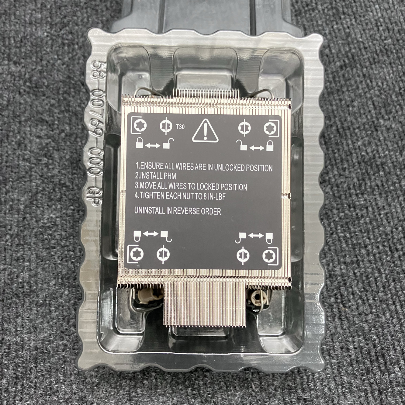 泰安TYAN B7132T75E8HR LGA4677 2U散热器5铜管铜底 原装全新