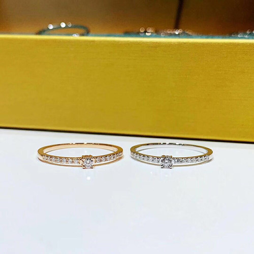 18k白金钻石排戒珑腾幸子