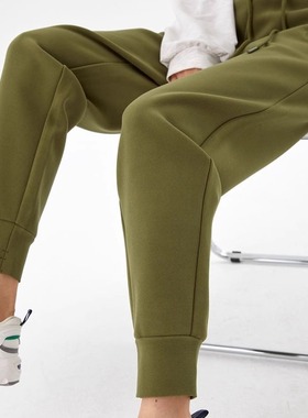 原创品牌润肤慕斯防风裤700克双面冬加厚加绒运动休闲裤子