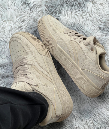 【凯里·欧文】同款安踏欧文密码系列Hélà CODE篮球文化板鞋男