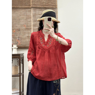 夏季新复古花朵刺绣V领纯苎麻衬衫女七分袖宽松显瘦薄款套头衫女