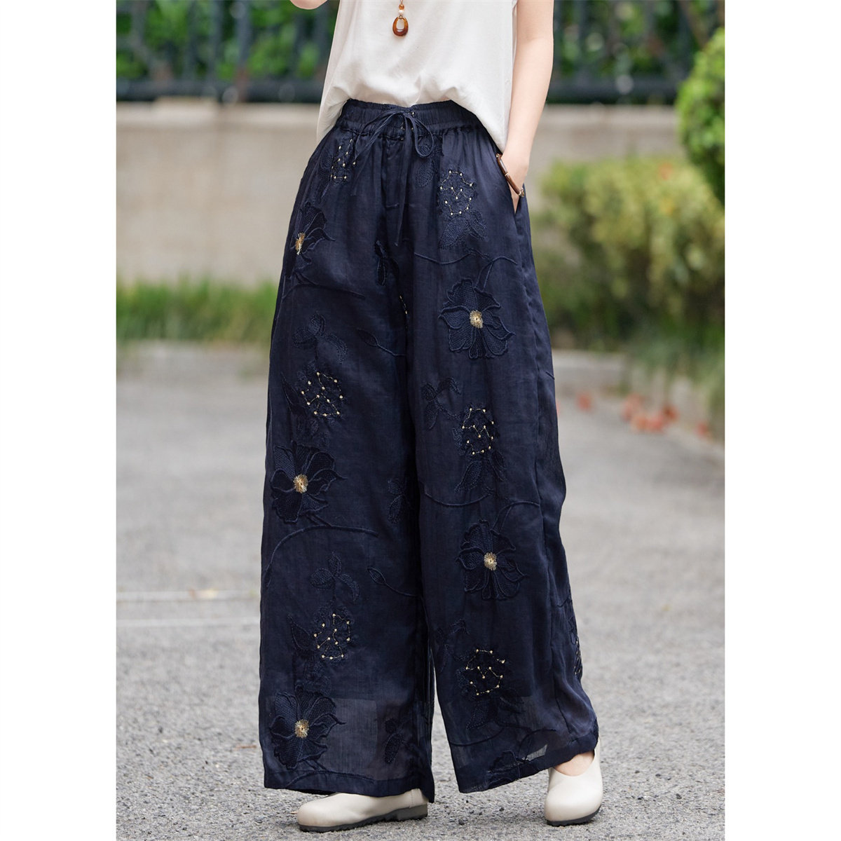 夏季苎麻刺绣高腰显瘦阔腿裤女