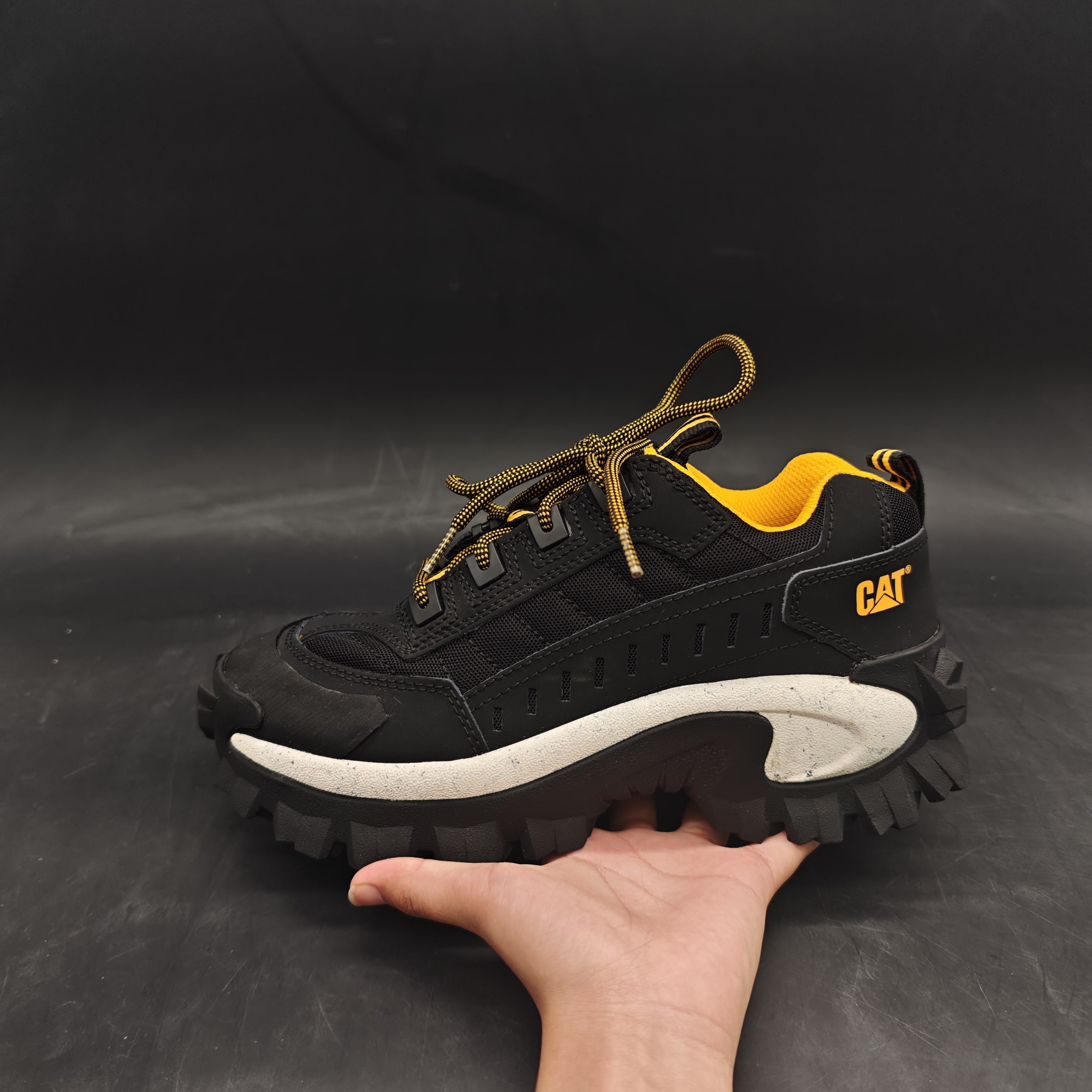 41 42码CAT卡特男户外抓地防滑轻便徒步运动鞋p723901无原盒