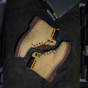 CAT卡特经典大黄靴水晶底高帮工装鞋马丁靴P740109男款微瑕