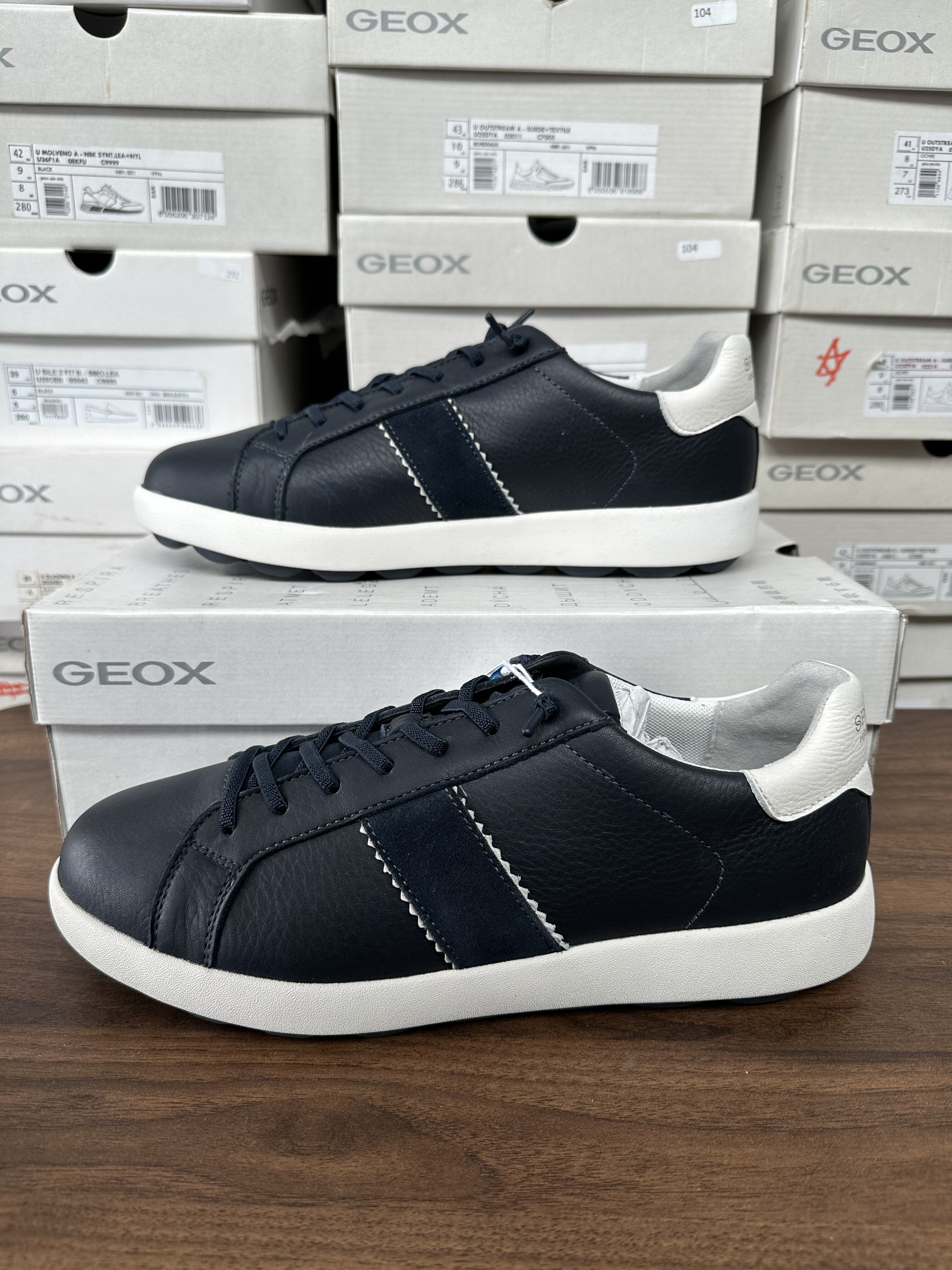 GEOX专柜撤柜男士篮球球鞋底休闲板鞋，U45FYB，C4002