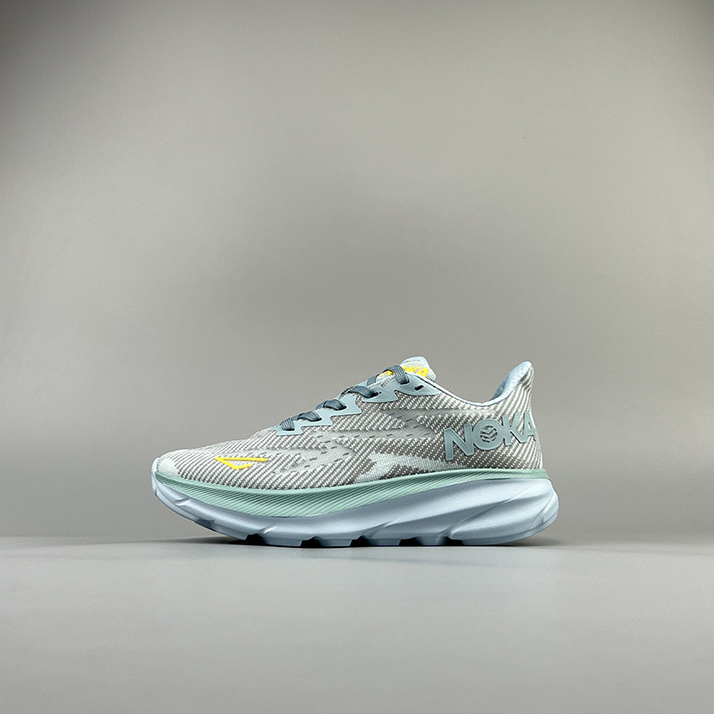 夏季休闲运动鞋时尚网面老爹鞋潮