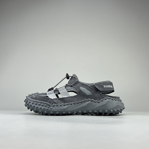 凉鞋涉水包头大码溯溪鞋真皮猪皮