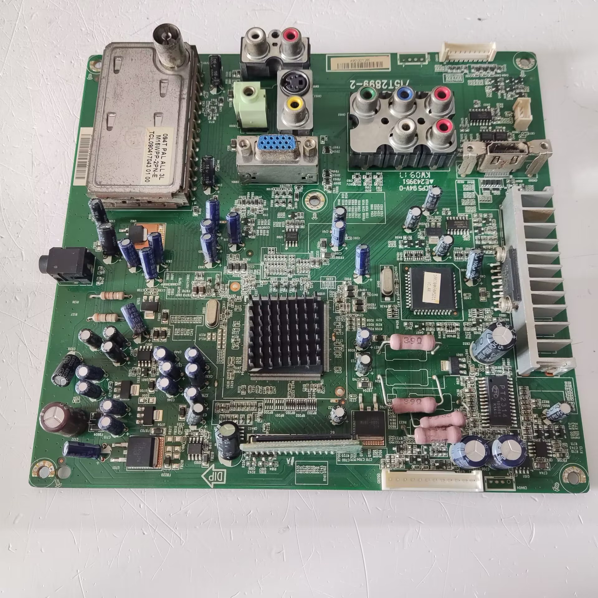 冠捷AOCL26BH83L26BH86电视