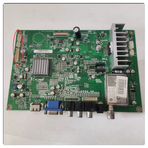 原装海信TLM2633D电视主板RSAG7.820.1000配屏V260B1-L02现货