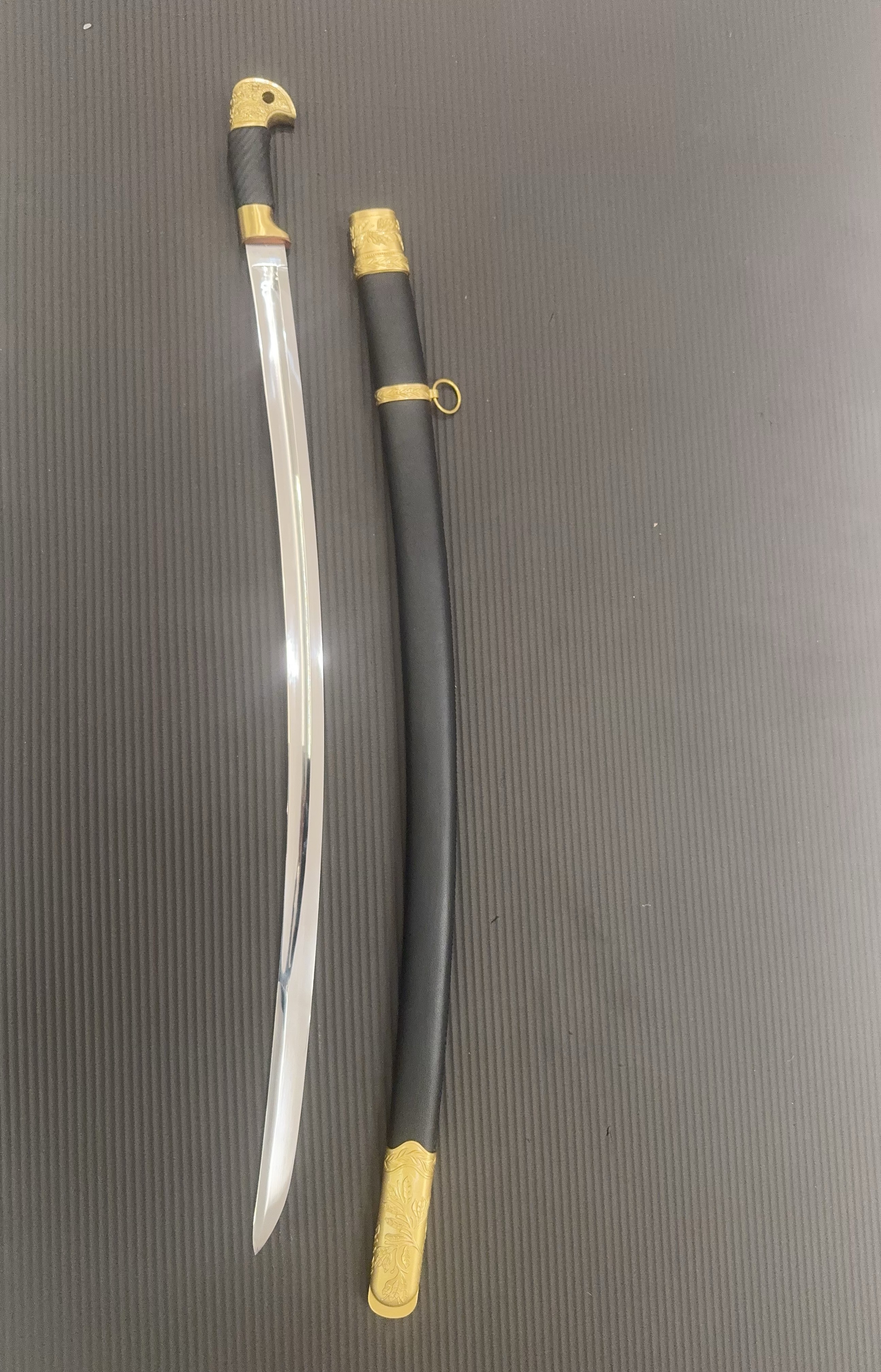 恰西克铜装弹簧钢一体骑兵剑未开刃