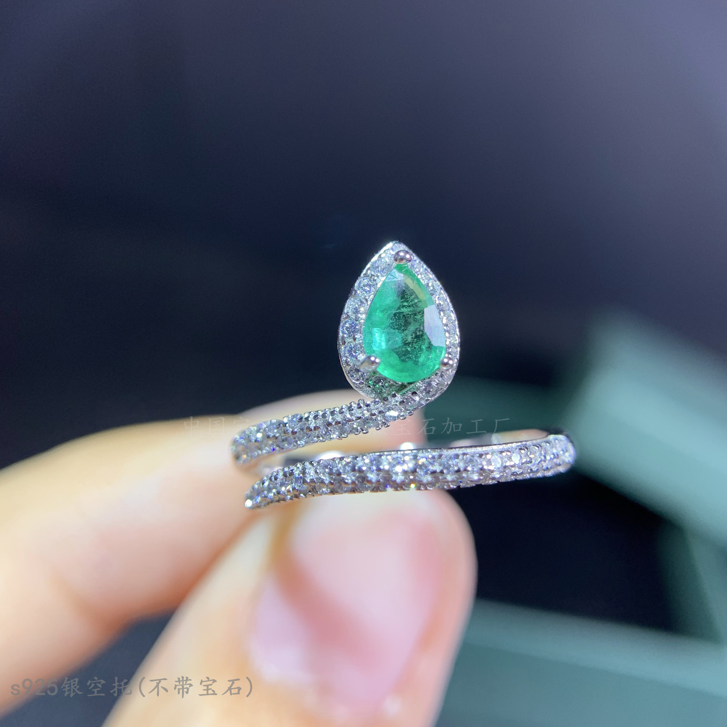 s925纯银戒指空托 水滴形4*6mm满钻蛇形戒 镶钳祖母绿水晶石 霸气